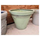 Lot of 4 Plastic Flower Plant Pots