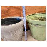 Lot of 4 Plastic Flower Plant Pots