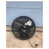 Dayton 18” Diameter Air Circulating Oscillating Wall Mount Fan