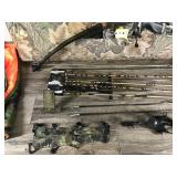 Compound Bear Hunter Bow, Padded Case, Extra Sight, 2 Releases, Quiver with 8 Arrows, Double sided Vest & Forearm Safety Strap