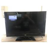 LG 32in Flat Screen TV Model #32CS460-UC