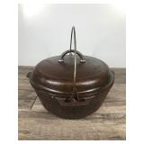 Vintage Griswold Cast Iron Dutch Oven