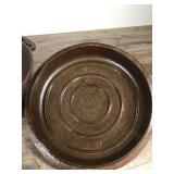 Vintage Griswold Cast Iron Dutch Oven
