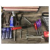 22” Tool Box with 3 Steel Drawers with Tools