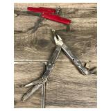 2 Vintage Pocket Knives & 4 Utility Camping Knives