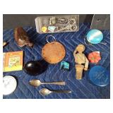 Box of vintage collectables