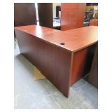 CHERRY DESK WITH RETURN