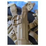 BLACKHAWK DROP LEG HOLSTER SET