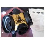 NEW MSA COMFO ELITE 1/2 FACE RESPIRATOR