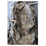 MOLLIE ll  ASSULT PACK (5) / MOLLIE ll LOAD CARRIER (4) / (1) HYDRATION SYSTEM CARRIER
