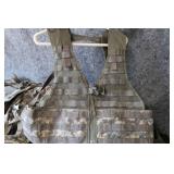 MOLLIE ll  ASSULT PACK (5) / MOLLIE ll LOAD CARRIER (4) / (1) HYDRATION SYSTEM CARRIER