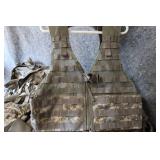 MOLLIE ll  ASSULT PACK (5) / MOLLIE ll LOAD CARRIER (4) / (1) HYDRATION SYSTEM CARRIER
