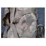 LARGE RUCKSACK / 13 BLACKHAWK S.T.R.I.K.E. DOUBLE MAG POUCHES ACU