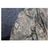 LARGE RUCKSACK / 13 BLACKHAWK S.T.R.I.K.E. DOUBLE MAG POUCHES ACU