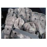 LARGE RUCKSACK / 13 BLACKHAWK S.T.R.I.K.E. DOUBLE MAG POUCHES ACU