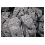 LARGE RUCKSACK / 13 BLACKHAWK S.T.R.I.K.E. DOUBLE MAG POUCHES ACU
