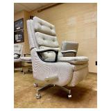 Nice Quality LA-Z-BOY Reclining/Rolling Office Chair