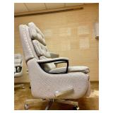 Nice Quality LA-Z-BOY Reclining/Rolling Office Chair