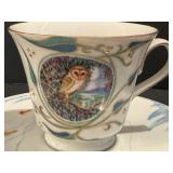 Pair of Höchst Decor Demitasse Teacups and Saucers
