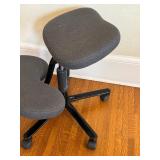 Postmodern HAG Sit Smart Adjustable Swivel Balans Kneeling Posture Chair