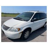 2003 Chrysler Town And Country EX