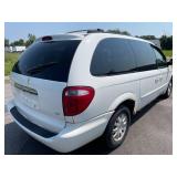 2003 Chrysler Town And Country EX