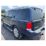 2010 Nissan Armada Platinum - 2 OWNERS - 4X2