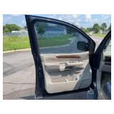 2010 Nissan Armada Platinum - 2 OWNERS - 4X2