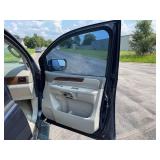 2010 Nissan Armada Platinum - 2 OWNERS - 4X2