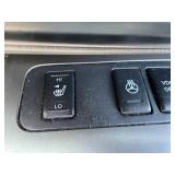 2010 Nissan Armada Platinum - 2 OWNERS - 4X2