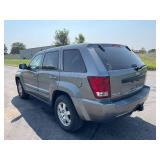 2008 Jeep Grand Cherokee Laredo - 4X4