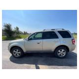 2010 Ford Escape Limited - 1 OWNER! - AWD
