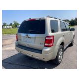 2010 Ford Escape Limited - 1 OWNER! - AWD