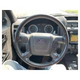 2010 Ford Escape Limited - 1 OWNER! - AWD
