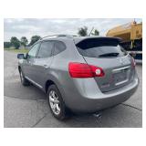 2011 Nissan Rogue SV - AWD