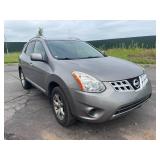 2011 Nissan Rogue SV - AWD