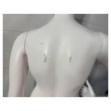 Mannequin with Removable Arms