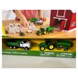 New John Deere 24 pc Farm Playset