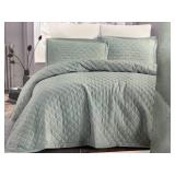 New 3 Piece Quilt Set - Queen Size