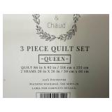 New 3 Piece Quilt Set - Queen Size