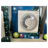 4 New Philips Programmable Light Timers