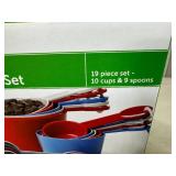 New 19 Piece Ultimate Measuring Set