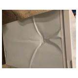 Magic Chef 7.0 cu. ft. Chest Freezer in White Damaged  Customer Returns See Pictures