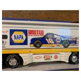 2 Napa trucks