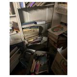 5 wall untis--includes contents-BRING HELP TO LOAD