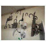 Pulleys, horse shoes
