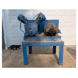 Large Compressor - Ingersoll - Rand - 15 HP -  with electric Motor and Frame