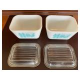 Vintage pair of Pyrex Blue and White Rooster Containers in Nice Condition