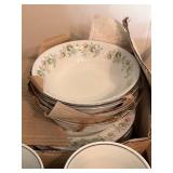 Vintage Johann Havland Bavaria Germany Fine China Forever Spring Pattern
