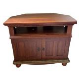 Corner TV Console/Stand (29.5" T x 35.5" W x 19.5" D) - BRING HELP TO MOVE